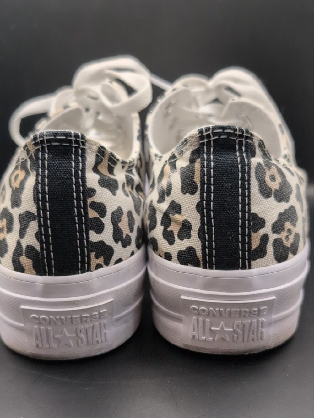 CONVERSE Chuck Taylor All Star 70 Ox Low Top Leopard Print Sneakers Skze 10.5 - Picture 5 of 12